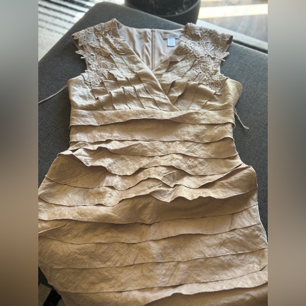 Beautiful London Times champagne Lace Mini Cocktail Dress